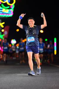 BIB: 43368
                            <button type="button" onclick="openModal(20177533)" class="btn btn-primary btn-sm float-right btn-popup" data-toggle="modal" data-target=".modal-high-quality">
                        <i class="fas fa-shopping-cart"></i> Add to Cart
                    </button>
                                            <button type="button" onclick="isThisMe(20177533, true)" class="btn btn-success btn-sm float-right btn-popup btn-isme hidden" data-toggle="tooltip" data-placement="bottom" title="นี่คือรูปของคุณใช่ไหม คลิกที่นี่เพื่อเอาเข้าอัลบั้ม">
                        <i class="fas fa-plus"></i> Add to album
                    </button>
                    <button type="button" onclick="isThisMe(20177533, false)" class="btn btn-warning btn-sm float-right btn-popup btn-isnotme hidden">
                        <i class="fas fa-ban"></i> Remove from album
                    </button>