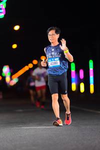 BIB: 40180
                            <button type="button" onclick="openModal(20258629)" class="btn btn-primary btn-sm float-right btn-popup" data-toggle="modal" data-target=".modal-high-quality">
                        <i class="fas fa-shopping-cart"></i> Add to Cart
                    </button>
                                            <button type="button" onclick="isThisMe(20258629, true)" class="btn btn-success btn-sm float-right btn-popup btn-isme hidden" data-toggle="tooltip" data-placement="bottom" title="นี่คือรูปของคุณใช่ไหม คลิกที่นี่เพื่อเอาเข้าอัลบั้ม">
                        <i class="fas fa-plus"></i> Add to album
                    </button>
                    <button type="button" onclick="isThisMe(20258629, false)" class="btn btn-warning btn-sm float-right btn-popup btn-isnotme hidden">
                        <i class="fas fa-ban"></i> Remove from album
                    </button>