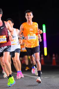 BIB: 0769, 20559, 20095
                            <button type="button" onclick="openModal(20338947)" class="btn btn-primary btn-sm float-right btn-popup" data-toggle="modal" data-target=".modal-high-quality">
                        <i class="fas fa-shopping-cart"></i> Add to Cart
                    </button>
                                            <button type="button" onclick="isThisMe(20338947, true)" class="btn btn-success btn-sm float-right btn-popup btn-isme hidden" data-toggle="tooltip" data-placement="bottom" title="นี่คือรูปของคุณใช่ไหม คลิกที่นี่เพื่อเอาเข้าอัลบั้ม">
                        <i class="fas fa-plus"></i> Add to album
                    </button>
                    <button type="button" onclick="isThisMe(20338947, false)" class="btn btn-warning btn-sm float-right btn-popup btn-isnotme hidden">
                        <i class="fas fa-ban"></i> Remove from album
                    </button>
