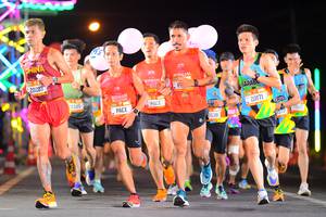 BIB: 20207, 0349, 538, 20171, 1579
                            <button type="button" onclick="openModal(20315530)" class="btn btn-primary btn-sm float-right btn-popup" data-toggle="modal" data-target=".modal-high-quality">
                        <i class="fas fa-shopping-cart"></i> Add to Cart
                    </button>
                                            <button type="button" onclick="isThisMe(20315530, true)" class="btn btn-success btn-sm float-right btn-popup btn-isme hidden" data-toggle="tooltip" data-placement="bottom" title="นี่คือรูปของคุณใช่ไหม คลิกที่นี่เพื่อเอาเข้าอัลบั้ม">
                        <i class="fas fa-plus"></i> Add to album
                    </button>
                    <button type="button" onclick="isThisMe(20315530, false)" class="btn btn-warning btn-sm float-right btn-popup btn-isnotme hidden">
                        <i class="fas fa-ban"></i> Remove from album
                    </button>