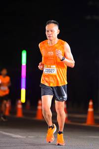 BIB: 22027
                            <button type="button" onclick="openModal(20411172)" class="btn btn-primary btn-sm float-right btn-popup" data-toggle="modal" data-target=".modal-high-quality">
                        <i class="fas fa-shopping-cart"></i> Add to Cart
                    </button>
                                            <button type="button" onclick="isThisMe(20411172, true)" class="btn btn-success btn-sm float-right btn-popup btn-isme hidden" data-toggle="tooltip" data-placement="bottom" title="นี่คือรูปของคุณใช่ไหม คลิกที่นี่เพื่อเอาเข้าอัลบั้ม">
                        <i class="fas fa-plus"></i> Add to album
                    </button>
                    <button type="button" onclick="isThisMe(20411172, false)" class="btn btn-warning btn-sm float-right btn-popup btn-isnotme hidden">
                        <i class="fas fa-ban"></i> Remove from album
                    </button>