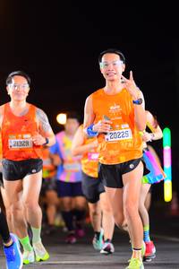 BIB: 21329, 20225
                            <button type="button" onclick="openModal(20500752)" class="btn btn-primary btn-sm float-right btn-popup" data-toggle="modal" data-target=".modal-high-quality">
                        <i class="fas fa-shopping-cart"></i> Add to Cart
                    </button>
                                            <button type="button" onclick="isThisMe(20500752, true)" class="btn btn-success btn-sm float-right btn-popup btn-isme hidden" data-toggle="tooltip" data-placement="bottom" title="นี่คือรูปของคุณใช่ไหม คลิกที่นี่เพื่อเอาเข้าอัลบั้ม">
                        <i class="fas fa-plus"></i> Add to album
                    </button>
                    <button type="button" onclick="isThisMe(20500752, false)" class="btn btn-warning btn-sm float-right btn-popup btn-isnotme hidden">
                        <i class="fas fa-ban"></i> Remove from album
                    </button>