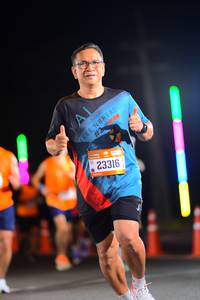 BIB: 23316
                            <button type="button" onclick="openModal(20510273)" class="btn btn-primary btn-sm float-right btn-popup" data-toggle="modal" data-target=".modal-high-quality">
                        <i class="fas fa-shopping-cart"></i> Add to Cart
                    </button>
                                            <button type="button" onclick="isThisMe(20510273, true)" class="btn btn-success btn-sm float-right btn-popup btn-isme hidden" data-toggle="tooltip" data-placement="bottom" title="นี่คือรูปของคุณใช่ไหม คลิกที่นี่เพื่อเอาเข้าอัลบั้ม">
                        <i class="fas fa-plus"></i> Add to album
                    </button>
                    <button type="button" onclick="isThisMe(20510273, false)" class="btn btn-warning btn-sm float-right btn-popup btn-isnotme hidden">
                        <i class="fas fa-ban"></i> Remove from album
                    </button>