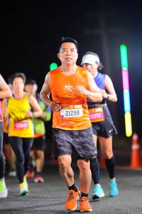 BIB: 21299, 5372
                            <button type="button" onclick="openModal(20550601)" class="btn btn-primary btn-sm float-right btn-popup" data-toggle="modal" data-target=".modal-high-quality">
                        <i class="fas fa-shopping-cart"></i> Add to Cart
                    </button>
                                            <button type="button" onclick="isThisMe(20550601, true)" class="btn btn-success btn-sm float-right btn-popup btn-isme hidden" data-toggle="tooltip" data-placement="bottom" title="นี่คือรูปของคุณใช่ไหม คลิกที่นี่เพื่อเอาเข้าอัลบั้ม">
                        <i class="fas fa-plus"></i> Add to album
                    </button>
                    <button type="button" onclick="isThisMe(20550601, false)" class="btn btn-warning btn-sm float-right btn-popup btn-isnotme hidden">
                        <i class="fas fa-ban"></i> Remove from album
                    </button>