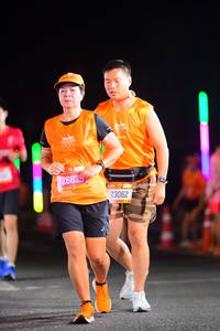 BIB: 034, 1419, 26635, 23062
                            <button type="button" onclick="openModal(20792101)" class="btn btn-primary btn-sm float-right btn-popup" data-toggle="modal" data-target=".modal-high-quality">
                        <i class="fas fa-shopping-cart"></i> Add to Cart
                    </button>
                                            <button type="button" onclick="isThisMe(20792101, true)" class="btn btn-success btn-sm float-right btn-popup btn-isme hidden" data-toggle="tooltip" data-placement="bottom" title="นี่คือรูปของคุณใช่ไหม คลิกที่นี่เพื่อเอาเข้าอัลบั้ม">
                        <i class="fas fa-plus"></i> Add to album
                    </button>
                    <button type="button" onclick="isThisMe(20792101, false)" class="btn btn-warning btn-sm float-right btn-popup btn-isnotme hidden">
                        <i class="fas fa-ban"></i> Remove from album
                    </button>
