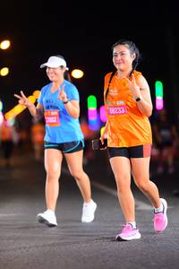 BIB: 401, 2002, 68233
                            <button type="button" onclick="openModal(20839658)" class="btn btn-primary btn-sm float-right btn-popup" data-toggle="modal" data-target=".modal-high-quality">
                        <i class="fas fa-shopping-cart"></i> Add to Cart
                    </button>
                                            <button type="button" onclick="isThisMe(20839658, true)" class="btn btn-success btn-sm float-right btn-popup btn-isme hidden" data-toggle="tooltip" data-placement="bottom" title="นี่คือรูปของคุณใช่ไหม คลิกที่นี่เพื่อเอาเข้าอัลบั้ม">
                        <i class="fas fa-plus"></i> Add to album
                    </button>
                    <button type="button" onclick="isThisMe(20839658, false)" class="btn btn-warning btn-sm float-right btn-popup btn-isnotme hidden">
                        <i class="fas fa-ban"></i> Remove from album
                    </button>