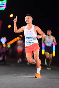 BIB: 40346
                            <button type="button" onclick="openModal(19839166)" class="btn btn-primary btn-sm float-right btn-popup" data-toggle="modal" data-target=".modal-high-quality">
                        <i class="fas fa-shopping-cart"></i> Add to Cart
                    </button>
                                            <button type="button" onclick="isThisMe(19839166, true)" class="btn btn-success btn-sm float-right btn-popup btn-isme hidden" data-toggle="tooltip" data-placement="bottom" title="นี่คือรูปของคุณใช่ไหม คลิกที่นี่เพื่อเอาเข้าอัลบั้ม">
                        <i class="fas fa-plus"></i> Add to album
                    </button>
                    <button type="button" onclick="isThisMe(19839166, false)" class="btn btn-warning btn-sm float-right btn-popup btn-isnotme hidden">
                        <i class="fas fa-ban"></i> Remove from album
                    </button>