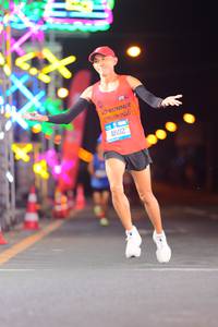 BIB: 40102
                            <button type="button" onclick="openModal(19815441)" class="btn btn-primary btn-sm float-right btn-popup" data-toggle="modal" data-target=".modal-high-quality">
                        <i class="fas fa-shopping-cart"></i> Add to Cart
                    </button>
                                            <button type="button" onclick="isThisMe(19815441, true)" class="btn btn-success btn-sm float-right btn-popup btn-isme hidden" data-toggle="tooltip" data-placement="bottom" title="นี่คือรูปของคุณใช่ไหม คลิกที่นี่เพื่อเอาเข้าอัลบั้ม">
                        <i class="fas fa-plus"></i> Add to album
                    </button>
                    <button type="button" onclick="isThisMe(19815441, false)" class="btn btn-warning btn-sm float-right btn-popup btn-isnotme hidden">
                        <i class="fas fa-ban"></i> Remove from album
                    </button>