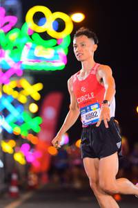 BIB: 41882
                            <button type="button" onclick="openModal(19840096)" class="btn btn-primary btn-sm float-right btn-popup" data-toggle="modal" data-target=".modal-high-quality">
                        <i class="fas fa-shopping-cart"></i> Add to Cart
                    </button>
                                            <button type="button" onclick="isThisMe(19840096, true)" class="btn btn-success btn-sm float-right btn-popup btn-isme hidden" data-toggle="tooltip" data-placement="bottom" title="นี่คือรูปของคุณใช่ไหม คลิกที่นี่เพื่อเอาเข้าอัลบั้ม">
                        <i class="fas fa-plus"></i> Add to album
                    </button>
                    <button type="button" onclick="isThisMe(19840096, false)" class="btn btn-warning btn-sm float-right btn-popup btn-isnotme hidden">
                        <i class="fas fa-ban"></i> Remove from album
                    </button>