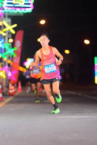 BIB: 1981, 40323
                            <button type="button" onclick="openModal(19825872)" class="btn btn-primary btn-sm float-right btn-popup" data-toggle="modal" data-target=".modal-high-quality">
                        <i class="fas fa-shopping-cart"></i> Add to Cart
                    </button>
                                            <button type="button" onclick="isThisMe(19825872, true)" class="btn btn-success btn-sm float-right btn-popup btn-isme hidden" data-toggle="tooltip" data-placement="bottom" title="นี่คือรูปของคุณใช่ไหม คลิกที่นี่เพื่อเอาเข้าอัลบั้ม">
                        <i class="fas fa-plus"></i> Add to album
                    </button>
                    <button type="button" onclick="isThisMe(19825872, false)" class="btn btn-warning btn-sm float-right btn-popup btn-isnotme hidden">
                        <i class="fas fa-ban"></i> Remove from album
                    </button>