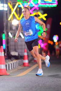 BIB: 41624
                            <button type="button" onclick="openModal(19825045)" class="btn btn-primary btn-sm float-right btn-popup" data-toggle="modal" data-target=".modal-high-quality">
                        <i class="fas fa-shopping-cart"></i> Add to Cart
                    </button>
                                            <button type="button" onclick="isThisMe(19825045, true)" class="btn btn-success btn-sm float-right btn-popup btn-isme hidden" data-toggle="tooltip" data-placement="bottom" title="นี่คือรูปของคุณใช่ไหม คลิกที่นี่เพื่อเอาเข้าอัลบั้ม">
                        <i class="fas fa-plus"></i> Add to album
                    </button>
                    <button type="button" onclick="isThisMe(19825045, false)" class="btn btn-warning btn-sm float-right btn-popup btn-isnotme hidden">
                        <i class="fas fa-ban"></i> Remove from album
                    </button>