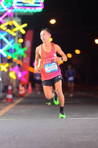 BIB: 40323
                            <button type="button" onclick="openModal(19826050)" class="btn btn-primary btn-sm float-right btn-popup" data-toggle="modal" data-target=".modal-high-quality">
                        <i class="fas fa-shopping-cart"></i> Add to Cart
                    </button>
                                            <button type="button" onclick="isThisMe(19826050, true)" class="btn btn-success btn-sm float-right btn-popup btn-isme hidden" data-toggle="tooltip" data-placement="bottom" title="นี่คือรูปของคุณใช่ไหม คลิกที่นี่เพื่อเอาเข้าอัลบั้ม">
                        <i class="fas fa-plus"></i> Add to album
                    </button>
                    <button type="button" onclick="isThisMe(19826050, false)" class="btn btn-warning btn-sm float-right btn-popup btn-isnotme hidden">
                        <i class="fas fa-ban"></i> Remove from album
                    </button>