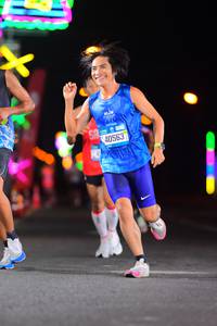 BIB: 40563
                            <button type="button" onclick="openModal(19831449)" class="btn btn-primary btn-sm float-right btn-popup" data-toggle="modal" data-target=".modal-high-quality">
                        <i class="fas fa-shopping-cart"></i> Add to Cart
                    </button>
                                            <button type="button" onclick="isThisMe(19831449, true)" class="btn btn-success btn-sm float-right btn-popup btn-isme hidden" data-toggle="tooltip" data-placement="bottom" title="นี่คือรูปของคุณใช่ไหม คลิกที่นี่เพื่อเอาเข้าอัลบั้ม">
                        <i class="fas fa-plus"></i> Add to album
                    </button>
                    <button type="button" onclick="isThisMe(19831449, false)" class="btn btn-warning btn-sm float-right btn-popup btn-isnotme hidden">
                        <i class="fas fa-ban"></i> Remove from album
                    </button>