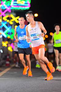 BIB: 40462, 40011
                            <button type="button" onclick="openModal(19844129)" class="btn btn-primary btn-sm float-right btn-popup" data-toggle="modal" data-target=".modal-high-quality">
                        <i class="fas fa-shopping-cart"></i> Add to Cart
                    </button>
                                            <button type="button" onclick="isThisMe(19844129, true)" class="btn btn-success btn-sm float-right btn-popup btn-isme hidden" data-toggle="tooltip" data-placement="bottom" title="นี่คือรูปของคุณใช่ไหม คลิกที่นี่เพื่อเอาเข้าอัลบั้ม">
                        <i class="fas fa-plus"></i> Add to album
                    </button>
                    <button type="button" onclick="isThisMe(19844129, false)" class="btn btn-warning btn-sm float-right btn-popup btn-isnotme hidden">
                        <i class="fas fa-ban"></i> Remove from album
                    </button>