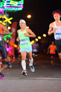 BIB: 77442, 422
                            <button type="button" onclick="openModal(19830753)" class="btn btn-primary btn-sm float-right btn-popup" data-toggle="modal" data-target=".modal-high-quality">
                        <i class="fas fa-shopping-cart"></i> Add to Cart
                    </button>
                                            <button type="button" onclick="isThisMe(19830753, true)" class="btn btn-success btn-sm float-right btn-popup btn-isme hidden" data-toggle="tooltip" data-placement="bottom" title="นี่คือรูปของคุณใช่ไหม คลิกที่นี่เพื่อเอาเข้าอัลบั้ม">
                        <i class="fas fa-plus"></i> Add to album
                    </button>
                    <button type="button" onclick="isThisMe(19830753, false)" class="btn btn-warning btn-sm float-right btn-popup btn-isnotme hidden">
                        <i class="fas fa-ban"></i> Remove from album
                    </button>