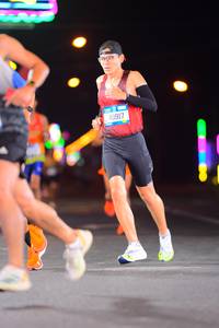 BIB: 40917
                            <button type="button" onclick="openModal(19828556)" class="btn btn-primary btn-sm float-right btn-popup" data-toggle="modal" data-target=".modal-high-quality">
                        <i class="fas fa-shopping-cart"></i> Add to Cart
                    </button>
                                            <button type="button" onclick="isThisMe(19828556, true)" class="btn btn-success btn-sm float-right btn-popup btn-isme hidden" data-toggle="tooltip" data-placement="bottom" title="นี่คือรูปของคุณใช่ไหม คลิกที่นี่เพื่อเอาเข้าอัลบั้ม">
                        <i class="fas fa-plus"></i> Add to album
                    </button>
                    <button type="button" onclick="isThisMe(19828556, false)" class="btn btn-warning btn-sm float-right btn-popup btn-isnotme hidden">
                        <i class="fas fa-ban"></i> Remove from album
                    </button>