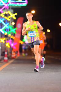 BIB: 40638
                            <button type="button" onclick="openModal(19823254)" class="btn btn-primary btn-sm float-right btn-popup" data-toggle="modal" data-target=".modal-high-quality">
                        <i class="fas fa-shopping-cart"></i> Add to Cart
                    </button>
                                            <button type="button" onclick="isThisMe(19823254, true)" class="btn btn-success btn-sm float-right btn-popup btn-isme hidden" data-toggle="tooltip" data-placement="bottom" title="นี่คือรูปของคุณใช่ไหม คลิกที่นี่เพื่อเอาเข้าอัลบั้ม">
                        <i class="fas fa-plus"></i> Add to album
                    </button>
                    <button type="button" onclick="isThisMe(19823254, false)" class="btn btn-warning btn-sm float-right btn-popup btn-isnotme hidden">
                        <i class="fas fa-ban"></i> Remove from album
                    </button>