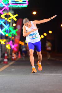 BIB: 21800
                            <button type="button" onclick="openModal(19816331)" class="btn btn-primary btn-sm float-right btn-popup" data-toggle="modal" data-target=".modal-high-quality">
                        <i class="fas fa-shopping-cart"></i> Add to Cart
                    </button>
                                            <button type="button" onclick="isThisMe(19816331, true)" class="btn btn-success btn-sm float-right btn-popup btn-isme hidden" data-toggle="tooltip" data-placement="bottom" title="นี่คือรูปของคุณใช่ไหม คลิกที่นี่เพื่อเอาเข้าอัลบั้ม">
                        <i class="fas fa-plus"></i> Add to album
                    </button>
                    <button type="button" onclick="isThisMe(19816331, false)" class="btn btn-warning btn-sm float-right btn-popup btn-isnotme hidden">
                        <i class="fas fa-ban"></i> Remove from album
                    </button>