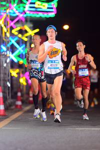 BIB: 40410, 40128, 41816
                            <button type="button" onclick="openModal(19830424)" class="btn btn-primary btn-sm float-right btn-popup" data-toggle="modal" data-target=".modal-high-quality">
                        <i class="fas fa-shopping-cart"></i> Add to Cart
                    </button>
                                            <button type="button" onclick="isThisMe(19830424, true)" class="btn btn-success btn-sm float-right btn-popup btn-isme hidden" data-toggle="tooltip" data-placement="bottom" title="นี่คือรูปของคุณใช่ไหม คลิกที่นี่เพื่อเอาเข้าอัลบั้ม">
                        <i class="fas fa-plus"></i> Add to album
                    </button>
                    <button type="button" onclick="isThisMe(19830424, false)" class="btn btn-warning btn-sm float-right btn-popup btn-isnotme hidden">
                        <i class="fas fa-ban"></i> Remove from album
                    </button>