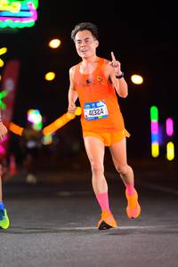 BIB: 41324
                            <button type="button" onclick="openModal(19828707)" class="btn btn-primary btn-sm float-right btn-popup" data-toggle="modal" data-target=".modal-high-quality">
                        <i class="fas fa-shopping-cart"></i> Add to Cart
                    </button>
                                            <button type="button" onclick="isThisMe(19828707, true)" class="btn btn-success btn-sm float-right btn-popup btn-isme hidden" data-toggle="tooltip" data-placement="bottom" title="นี่คือรูปของคุณใช่ไหม คลิกที่นี่เพื่อเอาเข้าอัลบั้ม">
                        <i class="fas fa-plus"></i> Add to album
                    </button>
                    <button type="button" onclick="isThisMe(19828707, false)" class="btn btn-warning btn-sm float-right btn-popup btn-isnotme hidden">
                        <i class="fas fa-ban"></i> Remove from album
                    </button>