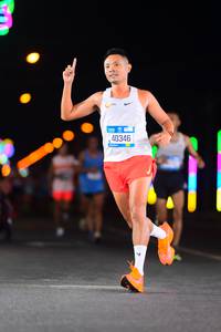 BIB: 40346
                            <button type="button" onclick="openModal(19839069)" class="btn btn-primary btn-sm float-right btn-popup" data-toggle="modal" data-target=".modal-high-quality">
                        <i class="fas fa-shopping-cart"></i> Add to Cart
                    </button>
                                            <button type="button" onclick="isThisMe(19839069, true)" class="btn btn-success btn-sm float-right btn-popup btn-isme hidden" data-toggle="tooltip" data-placement="bottom" title="นี่คือรูปของคุณใช่ไหม คลิกที่นี่เพื่อเอาเข้าอัลบั้ม">
                        <i class="fas fa-plus"></i> Add to album
                    </button>
                    <button type="button" onclick="isThisMe(19839069, false)" class="btn btn-warning btn-sm float-right btn-popup btn-isnotme hidden">
                        <i class="fas fa-ban"></i> Remove from album
                    </button>