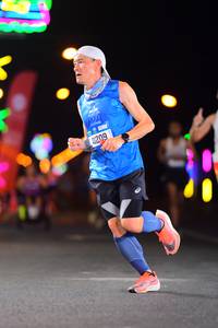 BIB: 1375, 41209
                            <button type="button" onclick="openModal(19838847)" class="btn btn-primary btn-sm float-right btn-popup" data-toggle="modal" data-target=".modal-high-quality">
                        <i class="fas fa-shopping-cart"></i> Add to Cart
                    </button>
                                            <button type="button" onclick="isThisMe(19838847, true)" class="btn btn-success btn-sm float-right btn-popup btn-isme hidden" data-toggle="tooltip" data-placement="bottom" title="นี่คือรูปของคุณใช่ไหม คลิกที่นี่เพื่อเอาเข้าอัลบั้ม">
                        <i class="fas fa-plus"></i> Add to album
                    </button>
                    <button type="button" onclick="isThisMe(19838847, false)" class="btn btn-warning btn-sm float-right btn-popup btn-isnotme hidden">
                        <i class="fas fa-ban"></i> Remove from album
                    </button>