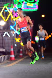 BIB: 40456
                            <button type="button" onclick="openModal(19814081)" class="btn btn-primary btn-sm float-right btn-popup" data-toggle="modal" data-target=".modal-high-quality">
                        <i class="fas fa-shopping-cart"></i> Add to Cart
                    </button>
                                            <button type="button" onclick="isThisMe(19814081, true)" class="btn btn-success btn-sm float-right btn-popup btn-isme hidden" data-toggle="tooltip" data-placement="bottom" title="นี่คือรูปของคุณใช่ไหม คลิกที่นี่เพื่อเอาเข้าอัลบั้ม">
                        <i class="fas fa-plus"></i> Add to album
                    </button>
                    <button type="button" onclick="isThisMe(19814081, false)" class="btn btn-warning btn-sm float-right btn-popup btn-isnotme hidden">
                        <i class="fas fa-ban"></i> Remove from album
                    </button>