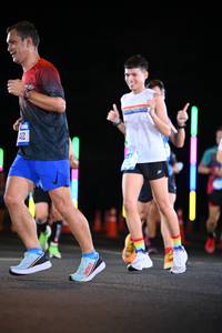 BIB: 412
                            <button type="button" onclick="openModal(19928847)" class="btn btn-primary btn-sm float-right btn-popup" data-toggle="modal" data-target=".modal-high-quality">
                        <i class="fas fa-shopping-cart"></i> Add to Cart
                    </button>
                                            <button type="button" onclick="isThisMe(19928847, true)" class="btn btn-success btn-sm float-right btn-popup btn-isme hidden" data-toggle="tooltip" data-placement="bottom" title="นี่คือรูปของคุณใช่ไหม คลิกที่นี่เพื่อเอาเข้าอัลบั้ม">
                        <i class="fas fa-plus"></i> Add to album
                    </button>
                    <button type="button" onclick="isThisMe(19928847, false)" class="btn btn-warning btn-sm float-right btn-popup btn-isnotme hidden">
                        <i class="fas fa-ban"></i> Remove from album
                    </button>