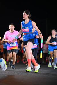 BIB: 45488, 45209
                            <button type="button" onclick="openModal(19920628)" class="btn btn-primary btn-sm float-right btn-popup" data-toggle="modal" data-target=".modal-high-quality">
                        <i class="fas fa-shopping-cart"></i> Add to Cart
                    </button>
                                            <button type="button" onclick="isThisMe(19920628, true)" class="btn btn-success btn-sm float-right btn-popup btn-isme hidden" data-toggle="tooltip" data-placement="bottom" title="นี่คือรูปของคุณใช่ไหม คลิกที่นี่เพื่อเอาเข้าอัลบั้ม">
                        <i class="fas fa-plus"></i> Add to album
                    </button>
                    <button type="button" onclick="isThisMe(19920628, false)" class="btn btn-warning btn-sm float-right btn-popup btn-isnotme hidden">
                        <i class="fas fa-ban"></i> Remove from album
                    </button>