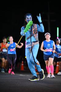 BIB: 6486, 845606
                            <button type="button" onclick="openModal(19932466)" class="btn btn-primary btn-sm float-right btn-popup" data-toggle="modal" data-target=".modal-high-quality">
                        <i class="fas fa-shopping-cart"></i> Add to Cart
                    </button>
                                            <button type="button" onclick="isThisMe(19932466, true)" class="btn btn-success btn-sm float-right btn-popup btn-isme hidden" data-toggle="tooltip" data-placement="bottom" title="นี่คือรูปของคุณใช่ไหม คลิกที่นี่เพื่อเอาเข้าอัลบั้ม">
                        <i class="fas fa-plus"></i> Add to album
                    </button>
                    <button type="button" onclick="isThisMe(19932466, false)" class="btn btn-warning btn-sm float-right btn-popup btn-isnotme hidden">
                        <i class="fas fa-ban"></i> Remove from album
                    </button>