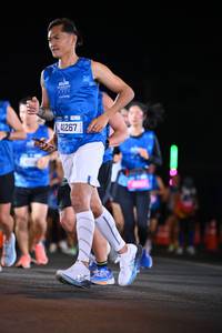 BIB: 1421, 41267
                            <button type="button" onclick="openModal(19919004)" class="btn btn-primary btn-sm float-right btn-popup" data-toggle="modal" data-target=".modal-high-quality">
                        <i class="fas fa-shopping-cart"></i> Add to Cart
                    </button>
                                            <button type="button" onclick="isThisMe(19919004, true)" class="btn btn-success btn-sm float-right btn-popup btn-isme hidden" data-toggle="tooltip" data-placement="bottom" title="นี่คือรูปของคุณใช่ไหม คลิกที่นี่เพื่อเอาเข้าอัลบั้ม">
                        <i class="fas fa-plus"></i> Add to album
                    </button>
                    <button type="button" onclick="isThisMe(19919004, false)" class="btn btn-warning btn-sm float-right btn-popup btn-isnotme hidden">
                        <i class="fas fa-ban"></i> Remove from album
                    </button>