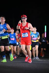 BIB: 1378, 41028
                            <button type="button" onclick="openModal(19950211)" class="btn btn-primary btn-sm float-right btn-popup" data-toggle="modal" data-target=".modal-high-quality">
                        <i class="fas fa-shopping-cart"></i> Add to Cart
                    </button>
                                            <button type="button" onclick="isThisMe(19950211, true)" class="btn btn-success btn-sm float-right btn-popup btn-isme hidden" data-toggle="tooltip" data-placement="bottom" title="นี่คือรูปของคุณใช่ไหม คลิกที่นี่เพื่อเอาเข้าอัลบั้ม">
                        <i class="fas fa-plus"></i> Add to album
                    </button>
                    <button type="button" onclick="isThisMe(19950211, false)" class="btn btn-warning btn-sm float-right btn-popup btn-isnotme hidden">
                        <i class="fas fa-ban"></i> Remove from album
                    </button>