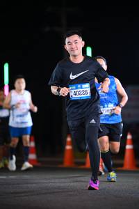 BIB: 40226, 77413
                            <button type="button" onclick="openModal(19901170)" class="btn btn-primary btn-sm float-right btn-popup" data-toggle="modal" data-target=".modal-high-quality">
                        <i class="fas fa-shopping-cart"></i> Add to Cart
                    </button>
                                            <button type="button" onclick="isThisMe(19901170, true)" class="btn btn-success btn-sm float-right btn-popup btn-isme hidden" data-toggle="tooltip" data-placement="bottom" title="นี่คือรูปของคุณใช่ไหม คลิกที่นี่เพื่อเอาเข้าอัลบั้ม">
                        <i class="fas fa-plus"></i> Add to album
                    </button>
                    <button type="button" onclick="isThisMe(19901170, false)" class="btn btn-warning btn-sm float-right btn-popup btn-isnotme hidden">
                        <i class="fas fa-ban"></i> Remove from album
                    </button>