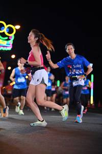 BIB: 4082
                            <button type="button" onclick="openModal(19940796)" class="btn btn-primary btn-sm float-right btn-popup" data-toggle="modal" data-target=".modal-high-quality">
                        <i class="fas fa-shopping-cart"></i> Add to Cart
                    </button>
                                            <button type="button" onclick="isThisMe(19940796, true)" class="btn btn-success btn-sm float-right btn-popup btn-isme hidden" data-toggle="tooltip" data-placement="bottom" title="นี่คือรูปของคุณใช่ไหม คลิกที่นี่เพื่อเอาเข้าอัลบั้ม">
                        <i class="fas fa-plus"></i> Add to album
                    </button>
                    <button type="button" onclick="isThisMe(19940796, false)" class="btn btn-warning btn-sm float-right btn-popup btn-isnotme hidden">
                        <i class="fas fa-ban"></i> Remove from album
                    </button>