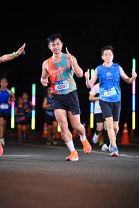 BIB: 6226
                            <button type="button" onclick="openModal(19901887)" class="btn btn-primary btn-sm float-right btn-popup" data-toggle="modal" data-target=".modal-high-quality">
                        <i class="fas fa-shopping-cart"></i> Add to Cart
                    </button>
                                            <button type="button" onclick="isThisMe(19901887, true)" class="btn btn-success btn-sm float-right btn-popup btn-isme hidden" data-toggle="tooltip" data-placement="bottom" title="นี่คือรูปของคุณใช่ไหม คลิกที่นี่เพื่อเอาเข้าอัลบั้ม">
                        <i class="fas fa-plus"></i> Add to album
                    </button>
                    <button type="button" onclick="isThisMe(19901887, false)" class="btn btn-warning btn-sm float-right btn-popup btn-isnotme hidden">
                        <i class="fas fa-ban"></i> Remove from album
                    </button>