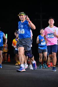 BIB: 44096, 41514
                            <button type="button" onclick="openModal(19937589)" class="btn btn-primary btn-sm float-right btn-popup" data-toggle="modal" data-target=".modal-high-quality">
                        <i class="fas fa-shopping-cart"></i> Add to Cart
                    </button>
                                            <button type="button" onclick="isThisMe(19937589, true)" class="btn btn-success btn-sm float-right btn-popup btn-isme hidden" data-toggle="tooltip" data-placement="bottom" title="นี่คือรูปของคุณใช่ไหม คลิกที่นี่เพื่อเอาเข้าอัลบั้ม">
                        <i class="fas fa-plus"></i> Add to album
                    </button>
                    <button type="button" onclick="isThisMe(19937589, false)" class="btn btn-warning btn-sm float-right btn-popup btn-isnotme hidden">
                        <i class="fas fa-ban"></i> Remove from album
                    </button>