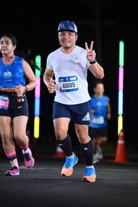 BIB: 921, 41685
                            <button type="button" onclick="openModal(19931661)" class="btn btn-primary btn-sm float-right btn-popup" data-toggle="modal" data-target=".modal-high-quality">
                        <i class="fas fa-shopping-cart"></i> Add to Cart
                    </button>
                                            <button type="button" onclick="isThisMe(19931661, true)" class="btn btn-success btn-sm float-right btn-popup btn-isme hidden" data-toggle="tooltip" data-placement="bottom" title="นี่คือรูปของคุณใช่ไหม คลิกที่นี่เพื่อเอาเข้าอัลบั้ม">
                        <i class="fas fa-plus"></i> Add to album
                    </button>
                    <button type="button" onclick="isThisMe(19931661, false)" class="btn btn-warning btn-sm float-right btn-popup btn-isnotme hidden">
                        <i class="fas fa-ban"></i> Remove from album
                    </button>