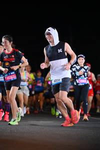 BIB: 390, 45357, 40133, 
                            <button type="button" onclick="openModal(19949601)" class="btn btn-primary btn-sm float-right btn-popup" data-toggle="modal" data-target=".modal-high-quality">
                        <i class="fas fa-shopping-cart"></i> Add to Cart
                    </button>
                                            <button type="button" onclick="isThisMe(19949601, true)" class="btn btn-success btn-sm float-right btn-popup btn-isme hidden" data-toggle="tooltip" data-placement="bottom" title="นี่คือรูปของคุณใช่ไหม คลิกที่นี่เพื่อเอาเข้าอัลบั้ม">
                        <i class="fas fa-plus"></i> Add to album
                    </button>
                    <button type="button" onclick="isThisMe(19949601, false)" class="btn btn-warning btn-sm float-right btn-popup btn-isnotme hidden">
                        <i class="fas fa-ban"></i> Remove from album
                    </button>