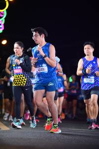 BIB: 5626, 42490, 42348
                            <button type="button" onclick="openModal(19913087)" class="btn btn-primary btn-sm float-right btn-popup" data-toggle="modal" data-target=".modal-high-quality">
                        <i class="fas fa-shopping-cart"></i> Add to Cart
                    </button>
                                            <button type="button" onclick="isThisMe(19913087, true)" class="btn btn-success btn-sm float-right btn-popup btn-isme hidden" data-toggle="tooltip" data-placement="bottom" title="นี่คือรูปของคุณใช่ไหม คลิกที่นี่เพื่อเอาเข้าอัลบั้ม">
                        <i class="fas fa-plus"></i> Add to album
                    </button>
                    <button type="button" onclick="isThisMe(19913087, false)" class="btn btn-warning btn-sm float-right btn-popup btn-isnotme hidden">
                        <i class="fas fa-ban"></i> Remove from album
                    </button>