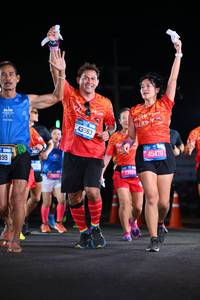 BIB: 199, 640, 43583, 77469, 45470
                            <button type="button" onclick="openModal(19953471)" class="btn btn-primary btn-sm float-right btn-popup" data-toggle="modal" data-target=".modal-high-quality">
                        <i class="fas fa-shopping-cart"></i> Add to Cart
                    </button>
                                            <button type="button" onclick="isThisMe(19953471, true)" class="btn btn-success btn-sm float-right btn-popup btn-isme hidden" data-toggle="tooltip" data-placement="bottom" title="นี่คือรูปของคุณใช่ไหม คลิกที่นี่เพื่อเอาเข้าอัลบั้ม">
                        <i class="fas fa-plus"></i> Add to album
                    </button>
                    <button type="button" onclick="isThisMe(19953471, false)" class="btn btn-warning btn-sm float-right btn-popup btn-isnotme hidden">
                        <i class="fas fa-ban"></i> Remove from album
                    </button>