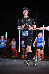 BIB: 43495
                            <button type="button" onclick="openModal(19922018)" class="btn btn-primary btn-sm float-right btn-popup" data-toggle="modal" data-target=".modal-high-quality">
                        <i class="fas fa-shopping-cart"></i> Add to Cart
                    </button>
                                            <button type="button" onclick="isThisMe(19922018, true)" class="btn btn-success btn-sm float-right btn-popup btn-isme hidden" data-toggle="tooltip" data-placement="bottom" title="นี่คือรูปของคุณใช่ไหม คลิกที่นี่เพื่อเอาเข้าอัลบั้ม">
                        <i class="fas fa-plus"></i> Add to album
                    </button>
                    <button type="button" onclick="isThisMe(19922018, false)" class="btn btn-warning btn-sm float-right btn-popup btn-isnotme hidden">
                        <i class="fas fa-ban"></i> Remove from album
                    </button>