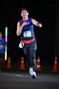 BIB: 220
                            <button type="button" onclick="openModal(19943263)" class="btn btn-primary btn-sm float-right btn-popup" data-toggle="modal" data-target=".modal-high-quality">
                        <i class="fas fa-shopping-cart"></i> Add to Cart
                    </button>
                                            <button type="button" onclick="isThisMe(19943263, true)" class="btn btn-success btn-sm float-right btn-popup btn-isme hidden" data-toggle="tooltip" data-placement="bottom" title="นี่คือรูปของคุณใช่ไหม คลิกที่นี่เพื่อเอาเข้าอัลบั้ม">
                        <i class="fas fa-plus"></i> Add to album
                    </button>
                    <button type="button" onclick="isThisMe(19943263, false)" class="btn btn-warning btn-sm float-right btn-popup btn-isnotme hidden">
                        <i class="fas fa-ban"></i> Remove from album
                    </button>