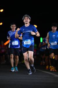 BIB: 400, 43243, 43103
                            <button type="button" onclick="openModal(19967259)" class="btn btn-primary btn-sm float-right btn-popup" data-toggle="modal" data-target=".modal-high-quality">
                        <i class="fas fa-shopping-cart"></i> Add to Cart
                    </button>
                                            <button type="button" onclick="isThisMe(19967259, true)" class="btn btn-success btn-sm float-right btn-popup btn-isme hidden" data-toggle="tooltip" data-placement="bottom" title="นี่คือรูปของคุณใช่ไหม คลิกที่นี่เพื่อเอาเข้าอัลบั้ม">
                        <i class="fas fa-plus"></i> Add to album
                    </button>
                    <button type="button" onclick="isThisMe(19967259, false)" class="btn btn-warning btn-sm float-right btn-popup btn-isnotme hidden">
                        <i class="fas fa-ban"></i> Remove from album
                    </button>