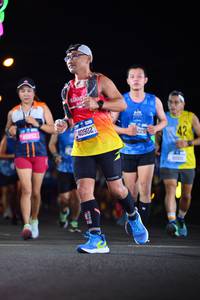 BIB: 40902, 1925, 40000
                            <button type="button" onclick="openModal(19954180)" class="btn btn-primary btn-sm float-right btn-popup" data-toggle="modal" data-target=".modal-high-quality">
                        <i class="fas fa-shopping-cart"></i> Add to Cart
                    </button>
                                            <button type="button" onclick="isThisMe(19954180, true)" class="btn btn-success btn-sm float-right btn-popup btn-isme hidden" data-toggle="tooltip" data-placement="bottom" title="นี่คือรูปของคุณใช่ไหม คลิกที่นี่เพื่อเอาเข้าอัลบั้ม">
                        <i class="fas fa-plus"></i> Add to album
                    </button>
                    <button type="button" onclick="isThisMe(19954180, false)" class="btn btn-warning btn-sm float-right btn-popup btn-isnotme hidden">
                        <i class="fas fa-ban"></i> Remove from album
                    </button>