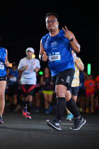 BIB: 44010
                            <button type="button" onclick="openModal(19945894)" class="btn btn-primary btn-sm float-right btn-popup" data-toggle="modal" data-target=".modal-high-quality">
                        <i class="fas fa-shopping-cart"></i> Add to Cart
                    </button>
                                            <button type="button" onclick="isThisMe(19945894, true)" class="btn btn-success btn-sm float-right btn-popup btn-isme hidden" data-toggle="tooltip" data-placement="bottom" title="นี่คือรูปของคุณใช่ไหม คลิกที่นี่เพื่อเอาเข้าอัลบั้ม">
                        <i class="fas fa-plus"></i> Add to album
                    </button>
                    <button type="button" onclick="isThisMe(19945894, false)" class="btn btn-warning btn-sm float-right btn-popup btn-isnotme hidden">
                        <i class="fas fa-ban"></i> Remove from album
                    </button>