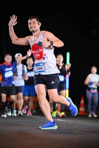 BIB: 143153, 43980
                            <button type="button" onclick="openModal(19927517)" class="btn btn-primary btn-sm float-right btn-popup" data-toggle="modal" data-target=".modal-high-quality">
                        <i class="fas fa-shopping-cart"></i> Add to Cart
                    </button>
                                            <button type="button" onclick="isThisMe(19927517, true)" class="btn btn-success btn-sm float-right btn-popup btn-isme hidden" data-toggle="tooltip" data-placement="bottom" title="นี่คือรูปของคุณใช่ไหม คลิกที่นี่เพื่อเอาเข้าอัลบั้ม">
                        <i class="fas fa-plus"></i> Add to album
                    </button>
                    <button type="button" onclick="isThisMe(19927517, false)" class="btn btn-warning btn-sm float-right btn-popup btn-isnotme hidden">
                        <i class="fas fa-ban"></i> Remove from album
                    </button>