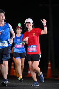 BIB: 42674, 45175, 45891
                            <button type="button" onclick="openModal(19946704)" class="btn btn-primary btn-sm float-right btn-popup" data-toggle="modal" data-target=".modal-high-quality">
                        <i class="fas fa-shopping-cart"></i> Add to Cart
                    </button>
                                            <button type="button" onclick="isThisMe(19946704, true)" class="btn btn-success btn-sm float-right btn-popup btn-isme hidden" data-toggle="tooltip" data-placement="bottom" title="นี่คือรูปของคุณใช่ไหม คลิกที่นี่เพื่อเอาเข้าอัลบั้ม">
                        <i class="fas fa-plus"></i> Add to album
                    </button>
                    <button type="button" onclick="isThisMe(19946704, false)" class="btn btn-warning btn-sm float-right btn-popup btn-isnotme hidden">
                        <i class="fas fa-ban"></i> Remove from album
                    </button>