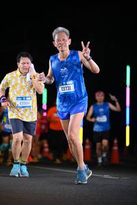 BIB: 43994, 43731
                            <button type="button" onclick="openModal(19945946)" class="btn btn-primary btn-sm float-right btn-popup" data-toggle="modal" data-target=".modal-high-quality">
                        <i class="fas fa-shopping-cart"></i> Add to Cart
                    </button>
                                            <button type="button" onclick="isThisMe(19945946, true)" class="btn btn-success btn-sm float-right btn-popup btn-isme hidden" data-toggle="tooltip" data-placement="bottom" title="นี่คือรูปของคุณใช่ไหม คลิกที่นี่เพื่อเอาเข้าอัลบั้ม">
                        <i class="fas fa-plus"></i> Add to album
                    </button>
                    <button type="button" onclick="isThisMe(19945946, false)" class="btn btn-warning btn-sm float-right btn-popup btn-isnotme hidden">
                        <i class="fas fa-ban"></i> Remove from album
                    </button>