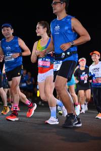 BIB: 40099, 0289, 435
                            <button type="button" onclick="openModal(19942314)" class="btn btn-primary btn-sm float-right btn-popup" data-toggle="modal" data-target=".modal-high-quality">
                        <i class="fas fa-shopping-cart"></i> Add to Cart
                    </button>
                                            <button type="button" onclick="isThisMe(19942314, true)" class="btn btn-success btn-sm float-right btn-popup btn-isme hidden" data-toggle="tooltip" data-placement="bottom" title="นี่คือรูปของคุณใช่ไหม คลิกที่นี่เพื่อเอาเข้าอัลบั้ม">
                        <i class="fas fa-plus"></i> Add to album
                    </button>
                    <button type="button" onclick="isThisMe(19942314, false)" class="btn btn-warning btn-sm float-right btn-popup btn-isnotme hidden">
                        <i class="fas fa-ban"></i> Remove from album
                    </button>