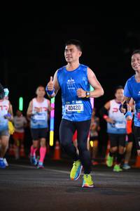 BIB: 40420
                            <button type="button" onclick="openModal(19941534)" class="btn btn-primary btn-sm float-right btn-popup" data-toggle="modal" data-target=".modal-high-quality">
                        <i class="fas fa-shopping-cart"></i> Add to Cart
                    </button>
                                            <button type="button" onclick="isThisMe(19941534, true)" class="btn btn-success btn-sm float-right btn-popup btn-isme hidden" data-toggle="tooltip" data-placement="bottom" title="นี่คือรูปของคุณใช่ไหม คลิกที่นี่เพื่อเอาเข้าอัลบั้ม">
                        <i class="fas fa-plus"></i> Add to album
                    </button>
                    <button type="button" onclick="isThisMe(19941534, false)" class="btn btn-warning btn-sm float-right btn-popup btn-isnotme hidden">
                        <i class="fas fa-ban"></i> Remove from album
                    </button>